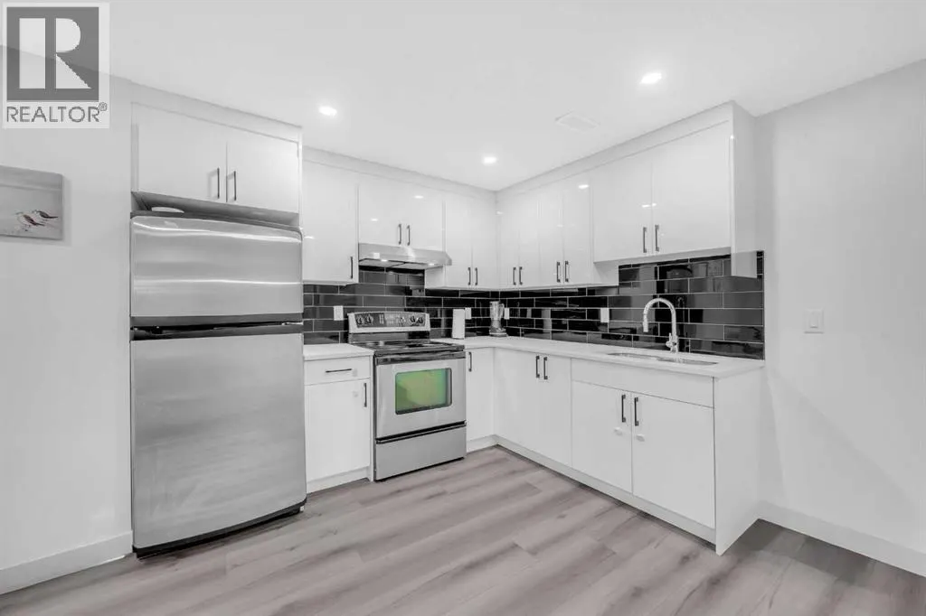 126 Kincora Glen Mews NW