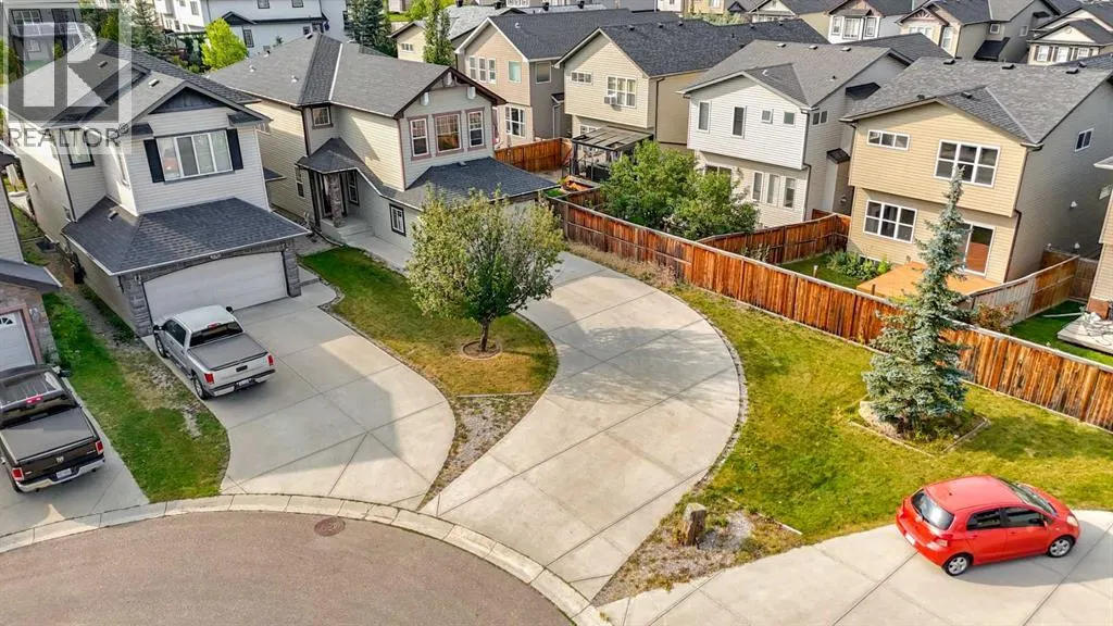 126 Kincora Glen Mews NW