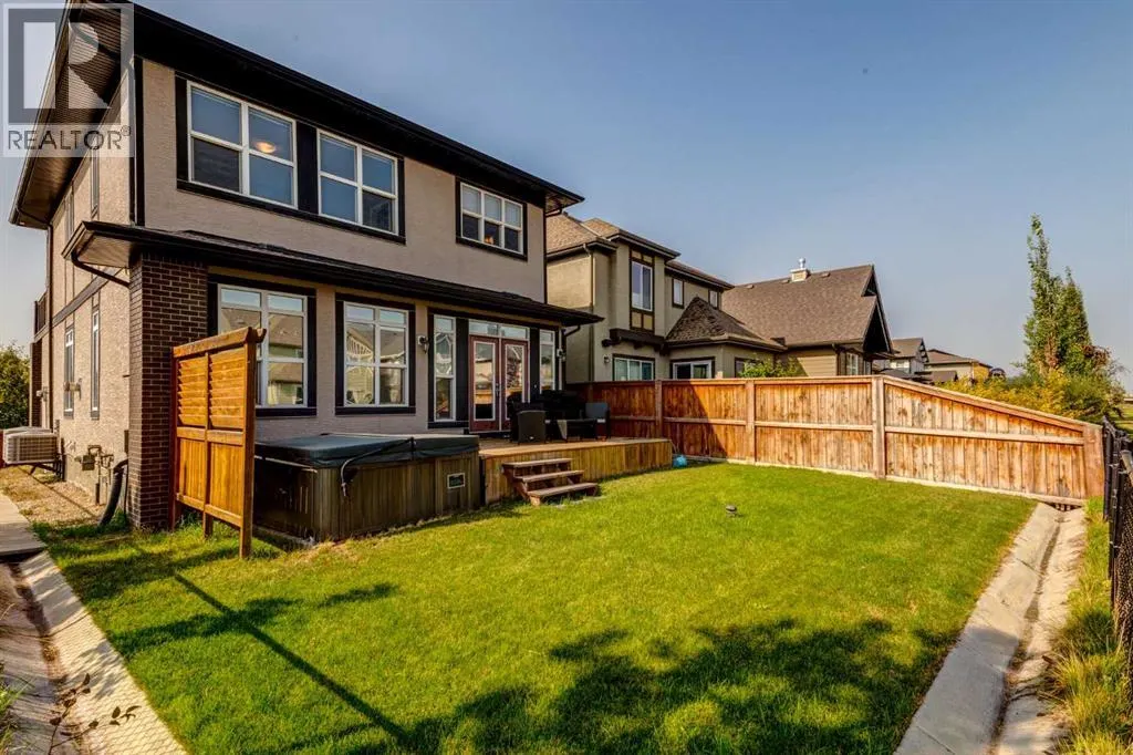14 Marquis Heights SE