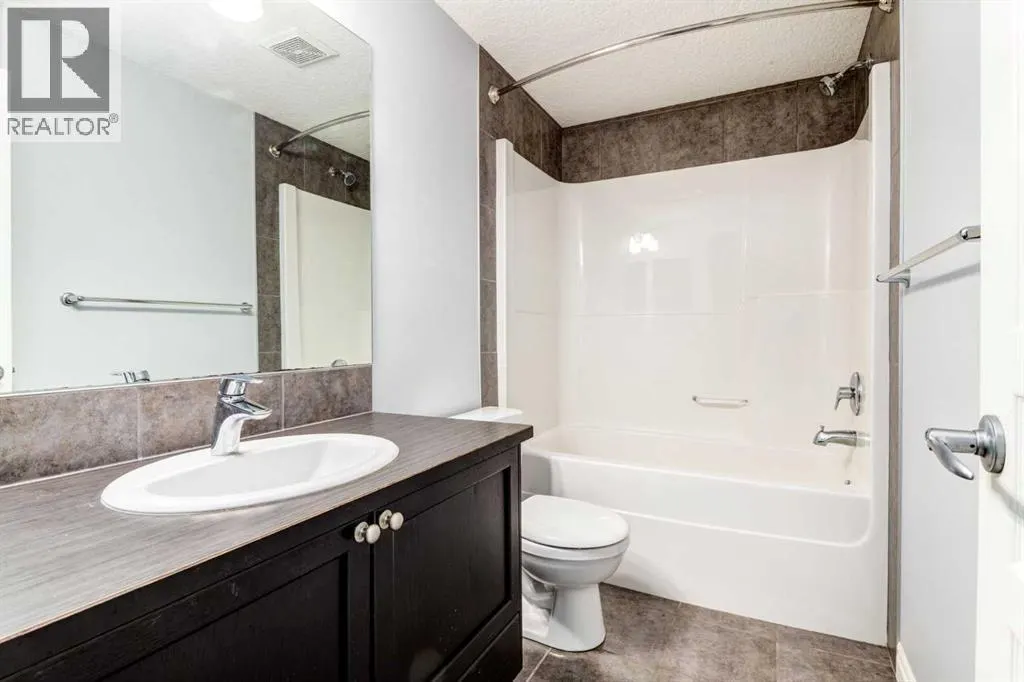 14 Marquis Heights SE