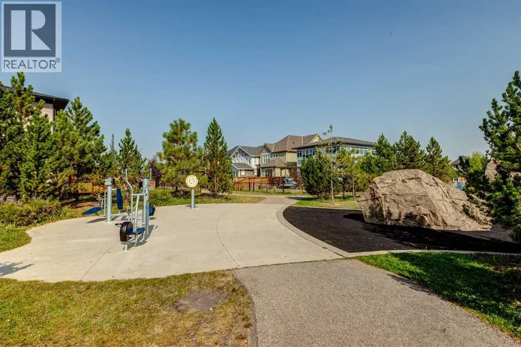 14 Marquis Heights SE