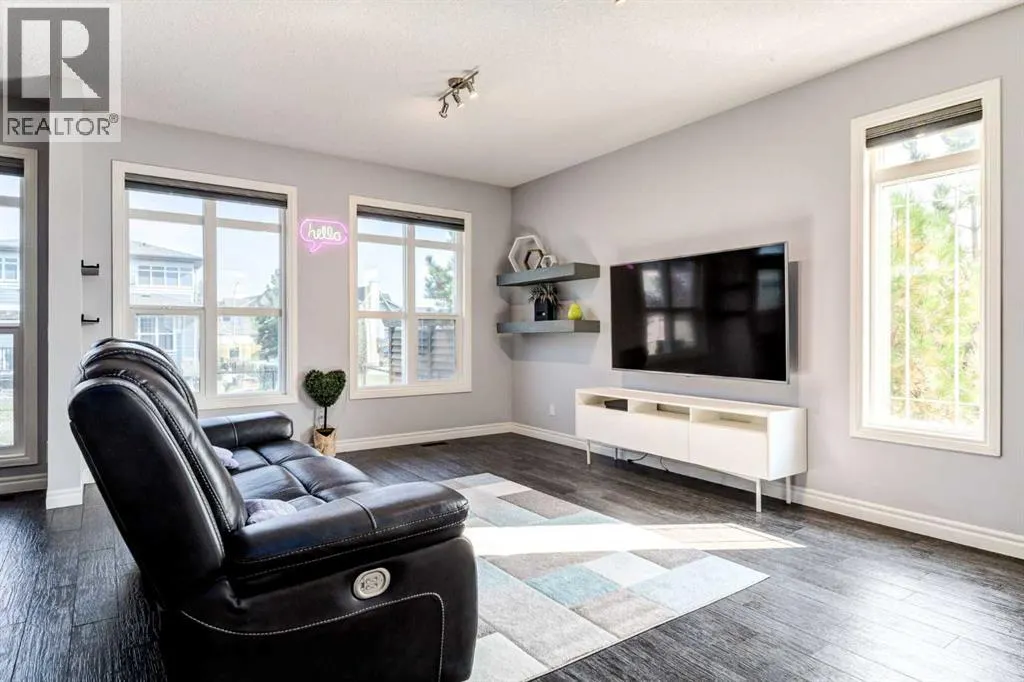14 Marquis Heights SE