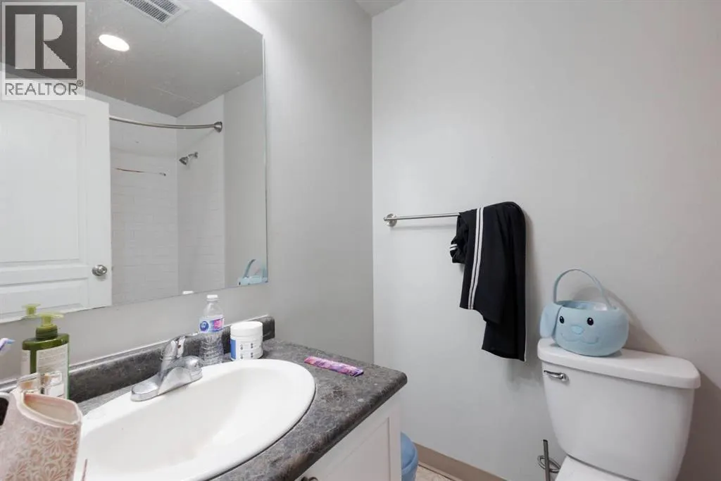 211, 14921 Macdonald Drive