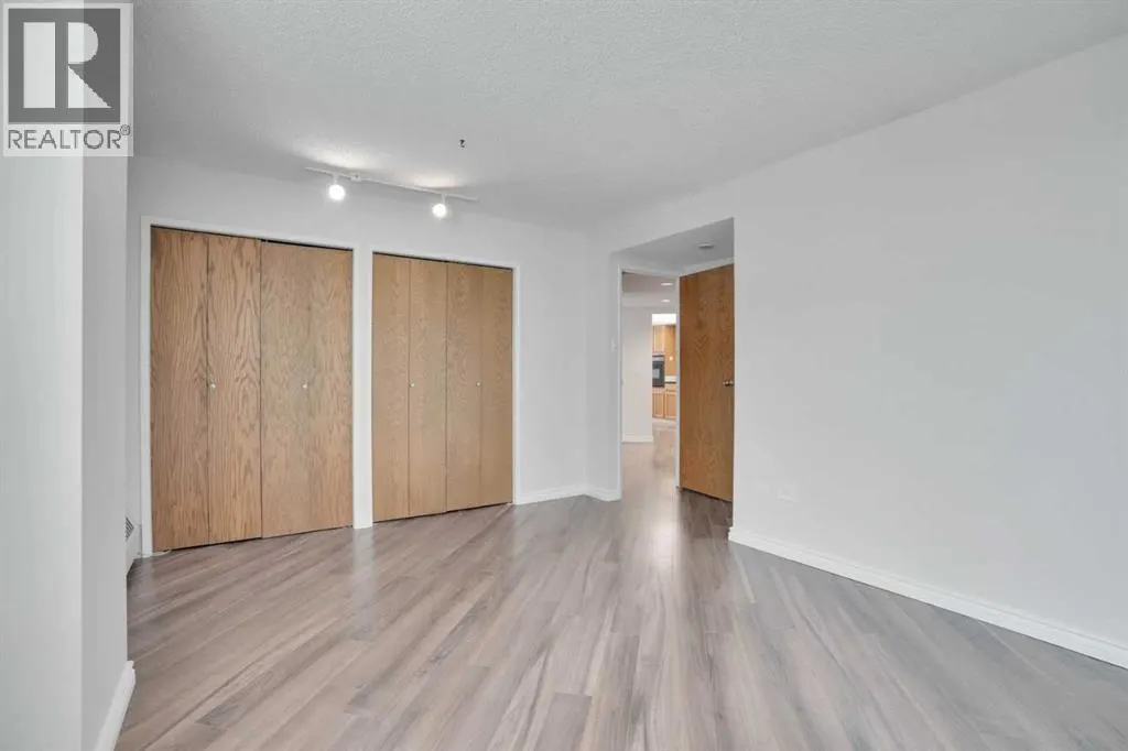 1110, 1304 15 Avenue SW