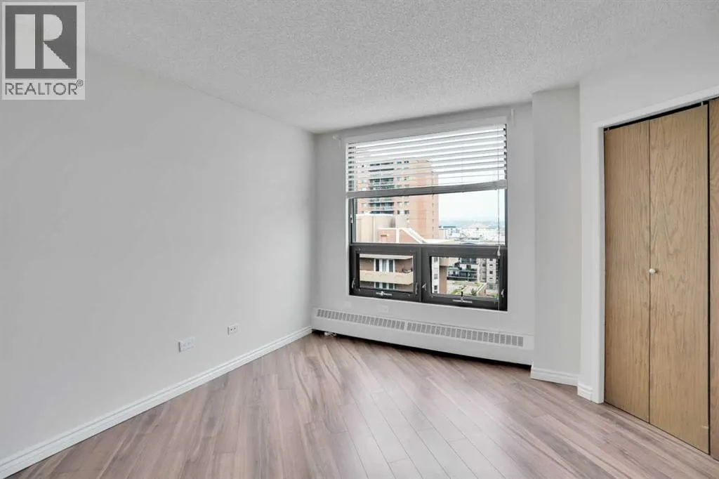 1110, 1304 15 Avenue SW