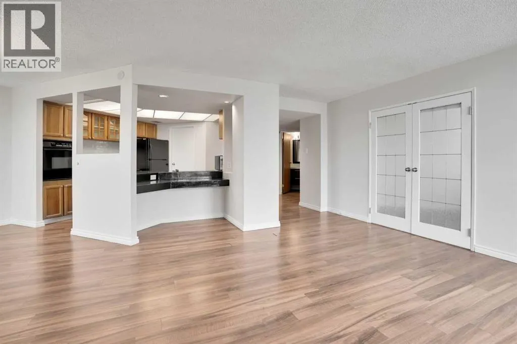 1110, 1304 15 Avenue SW