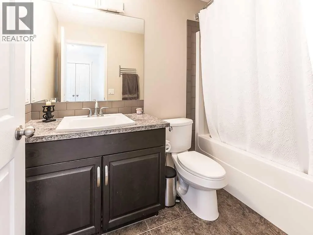 123 Mahogany Grove SE