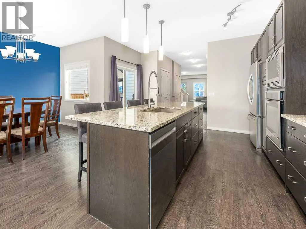 123 Mahogany Grove SE