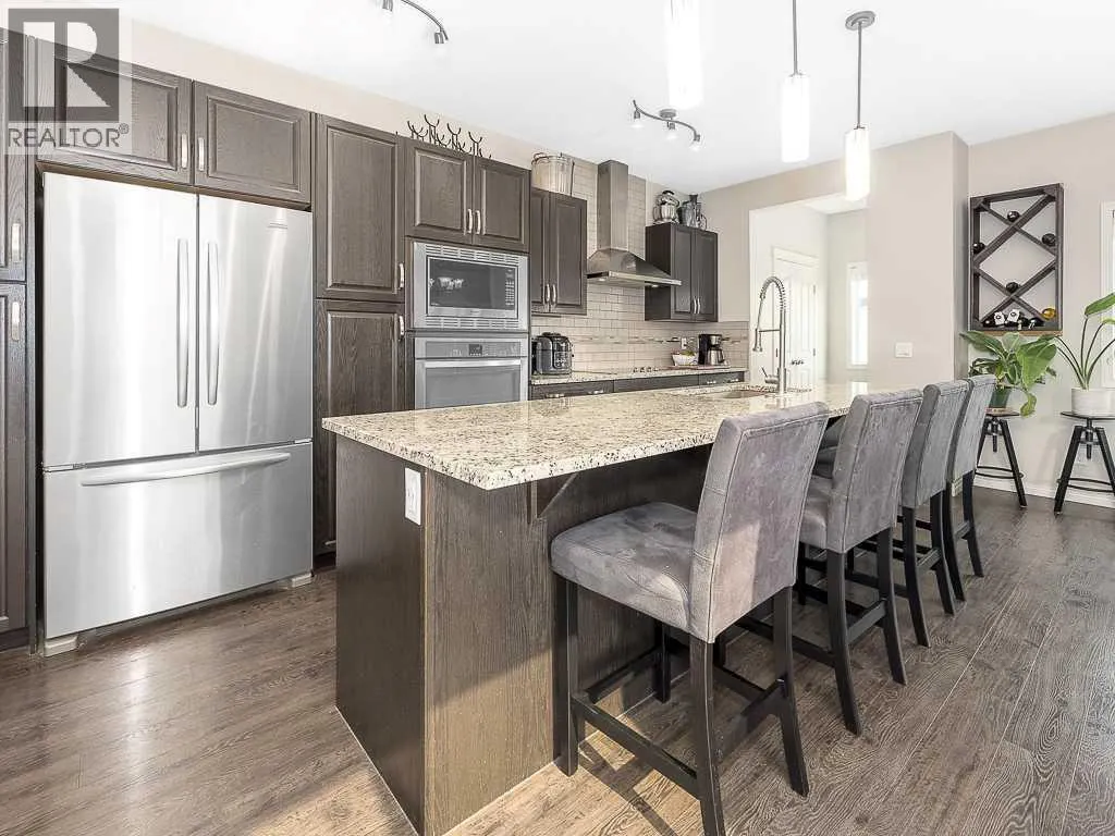 123 Mahogany Grove SE