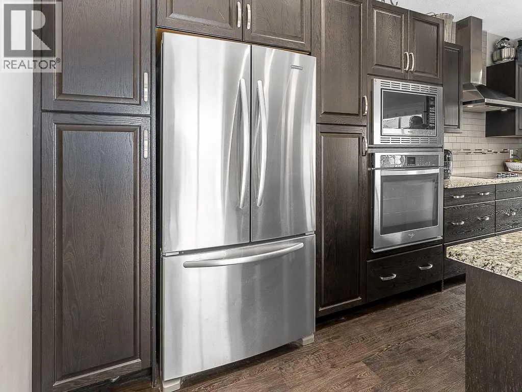 123 Mahogany Grove SE