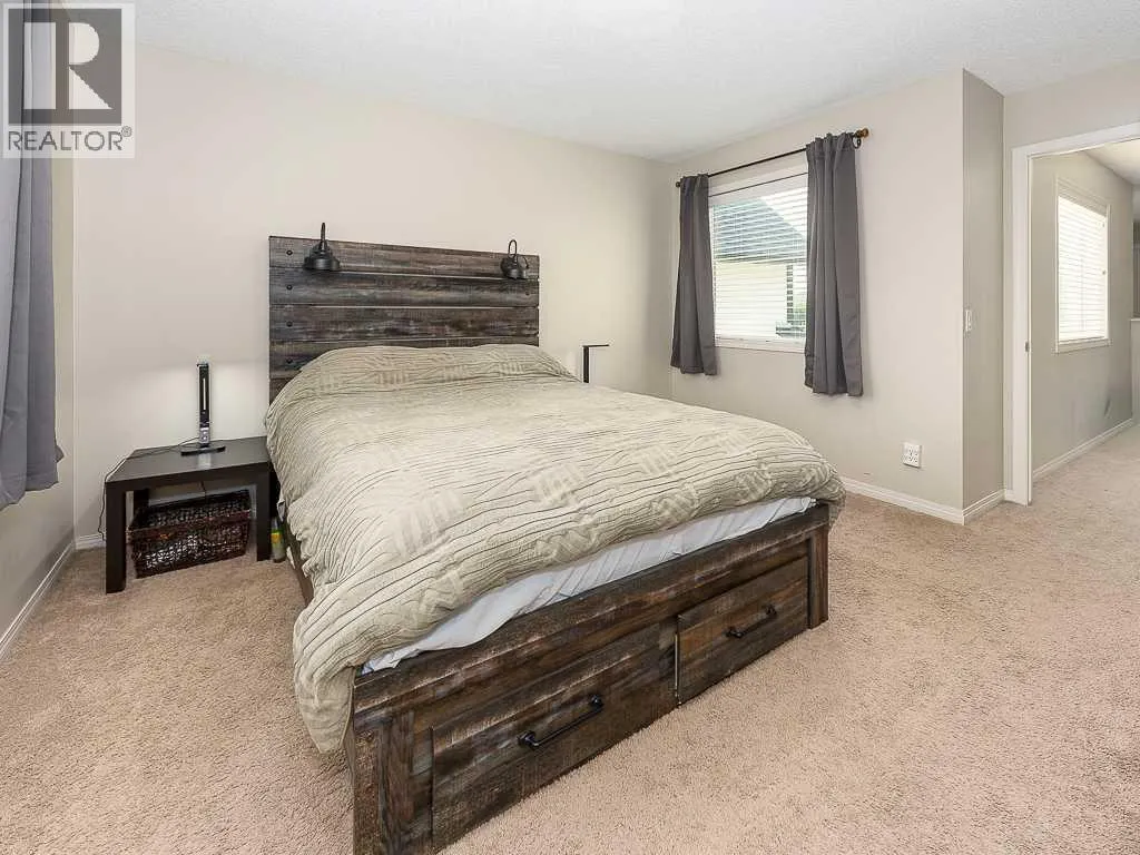 123 Mahogany Grove SE