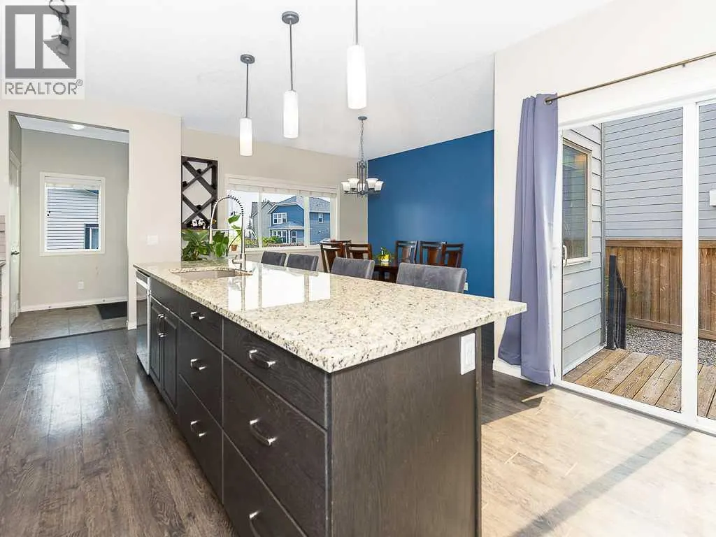 123 Mahogany Grove SE