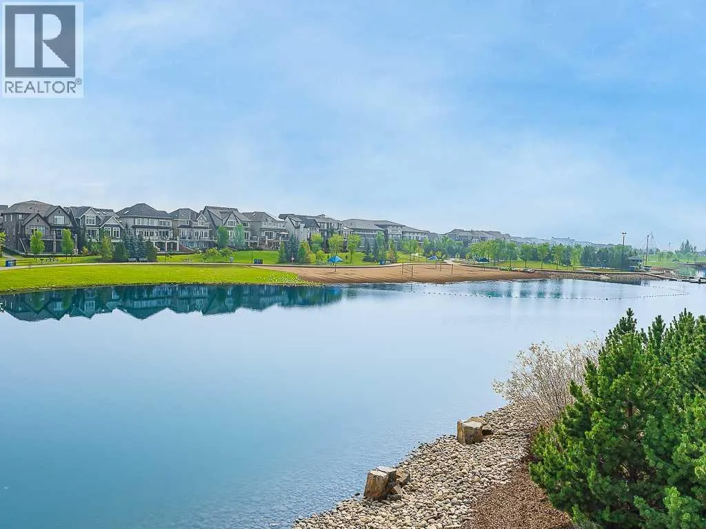 123 Mahogany Grove SE