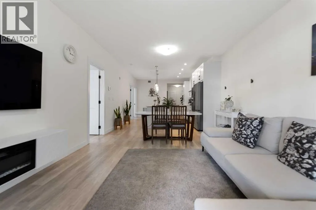 4101, 200 Seton Circle SE