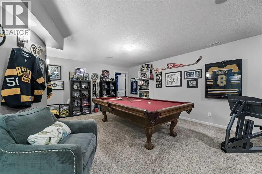 95 Panorama Hills View NW