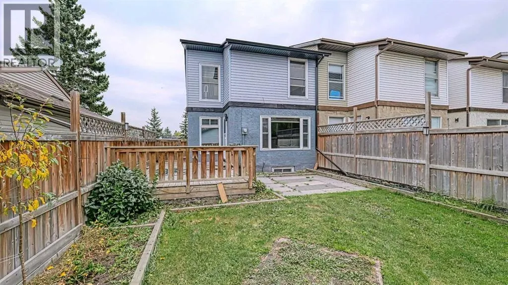 559 Abinger Road NE