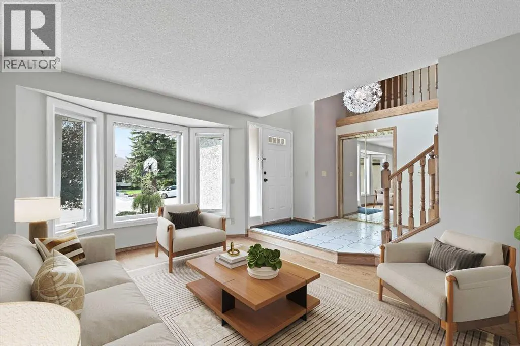 8 Edgeridge Way NW