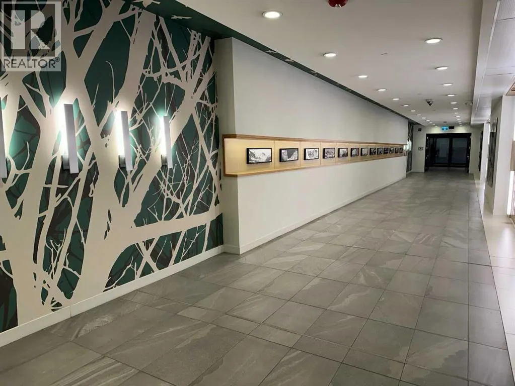 308, 122 Mahogany Centre SE