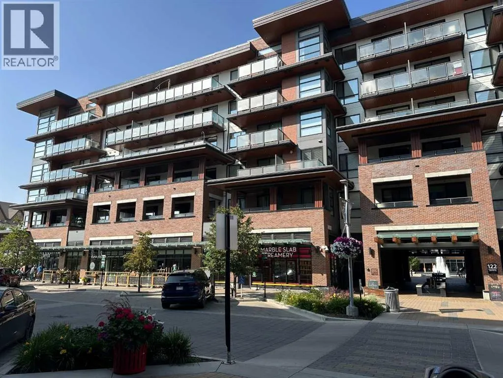 308, 122 Mahogany Centre SE