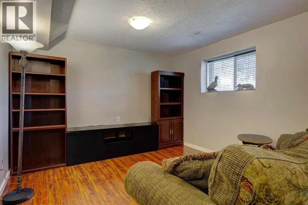 105 Hillview Terrace