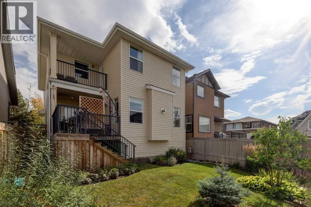 208 Evansview Road NW