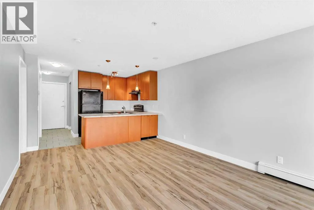 356, 35 Richard Court SW