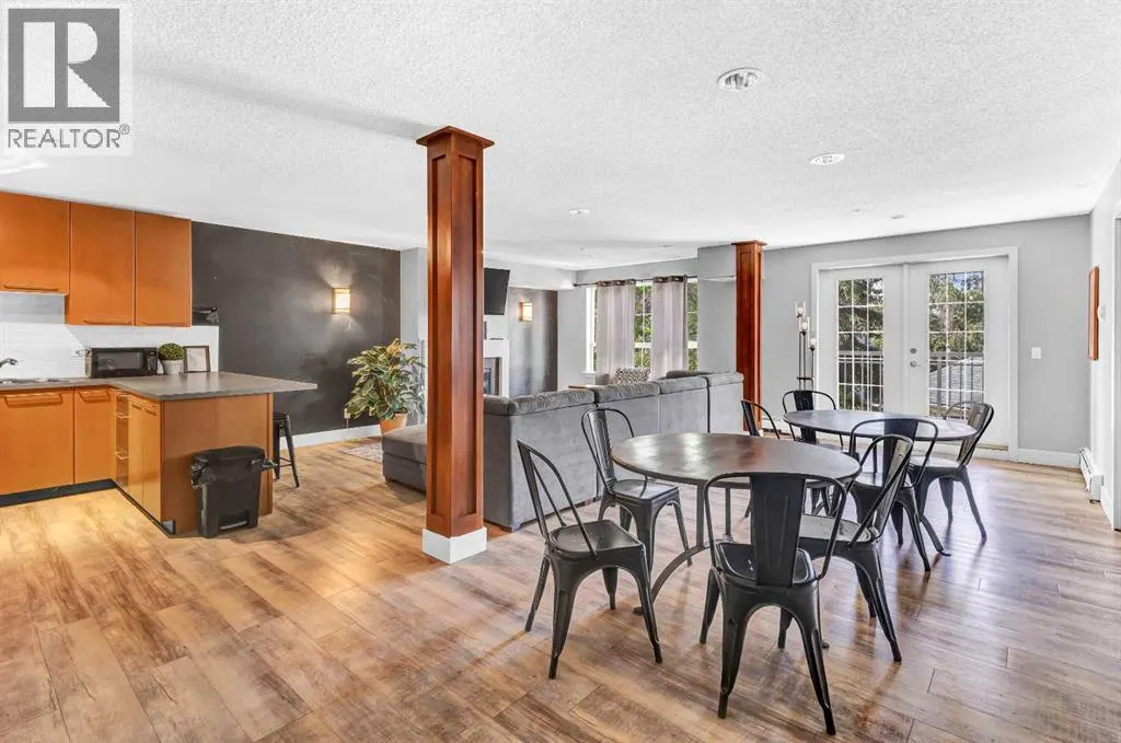 356, 35 Richard Court SW