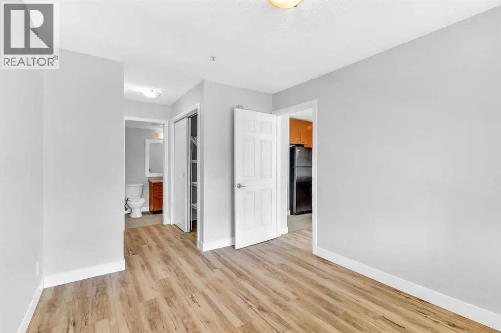 356, 35 Richard Court SW