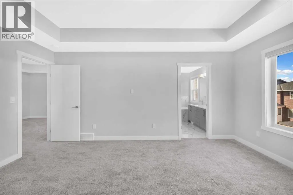 430 Corner Meadows Way NE