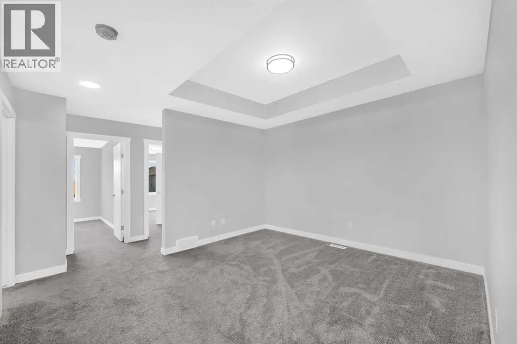 430 Corner Meadows Way NE