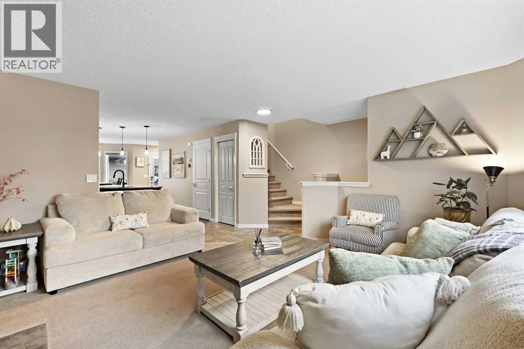 183 Cranford Crescent SE
