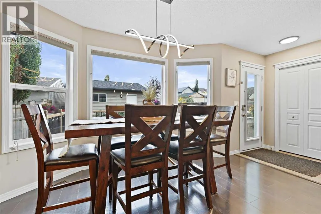 183 Cranford Crescent SE