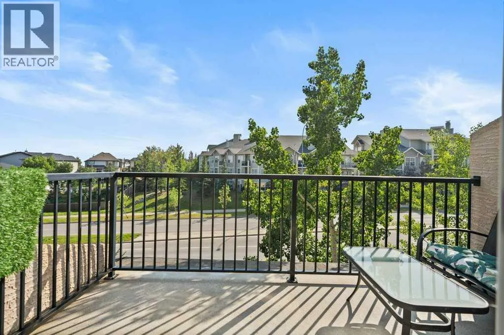 2206, 211 Aspen Stone Boulevard SW