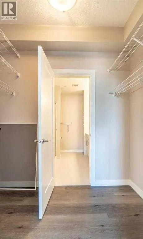 217, 30 Walgrove Walk SE