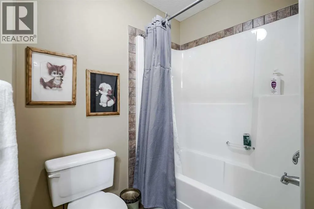 48 Chapala Square SE