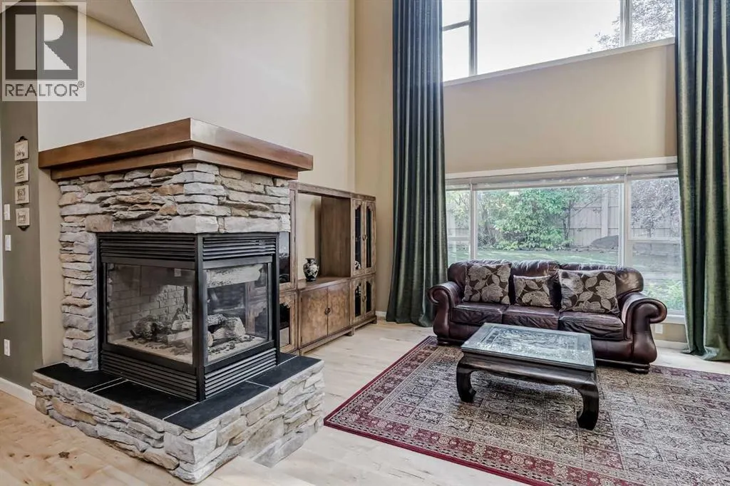 48 Chapala Square SE