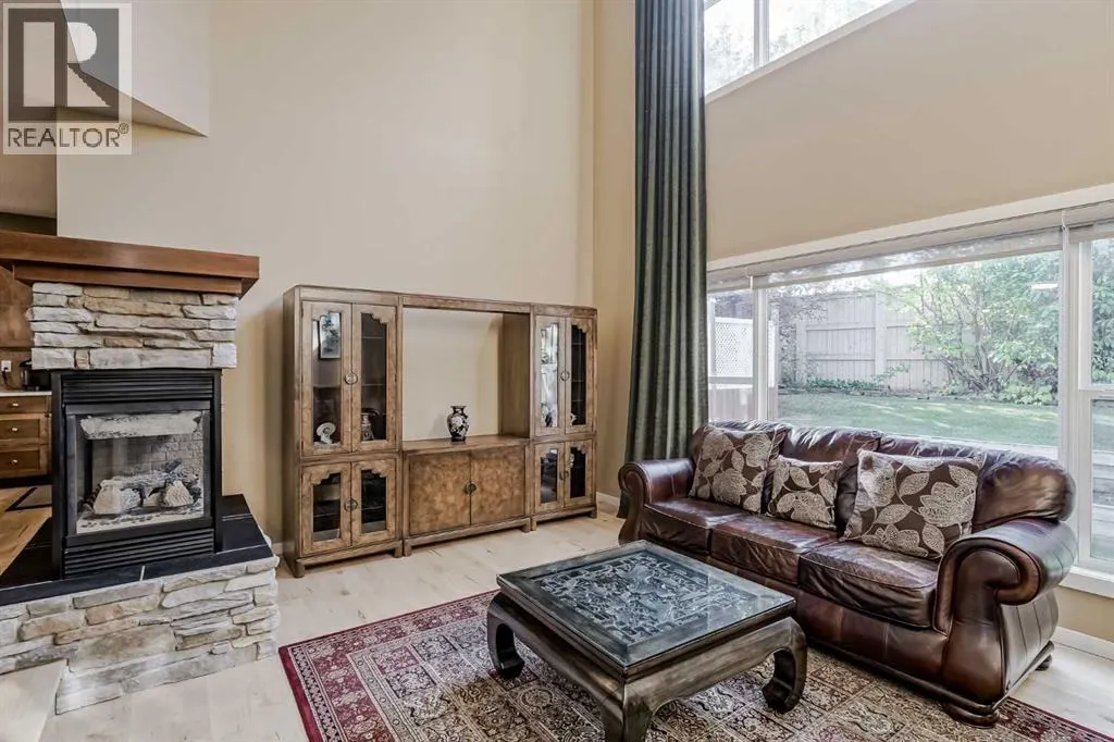 48 Chapala Square SE