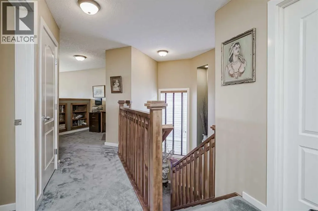 48 Chapala Square SE