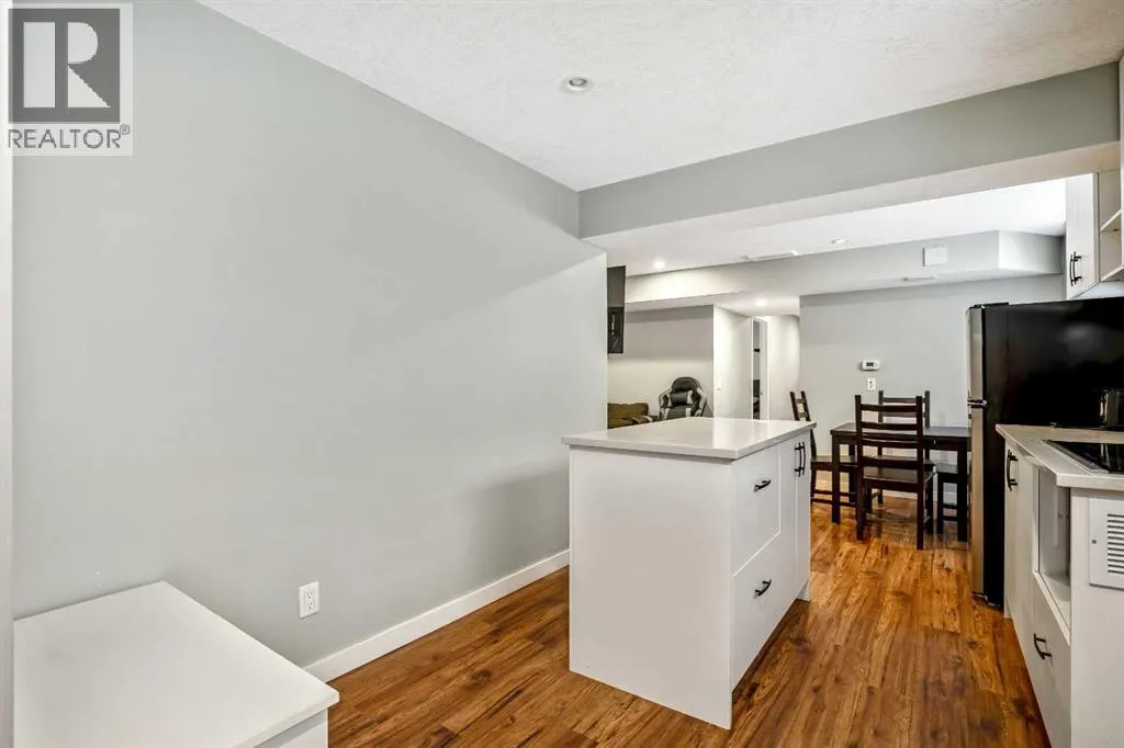 13 Walden Gardens SE