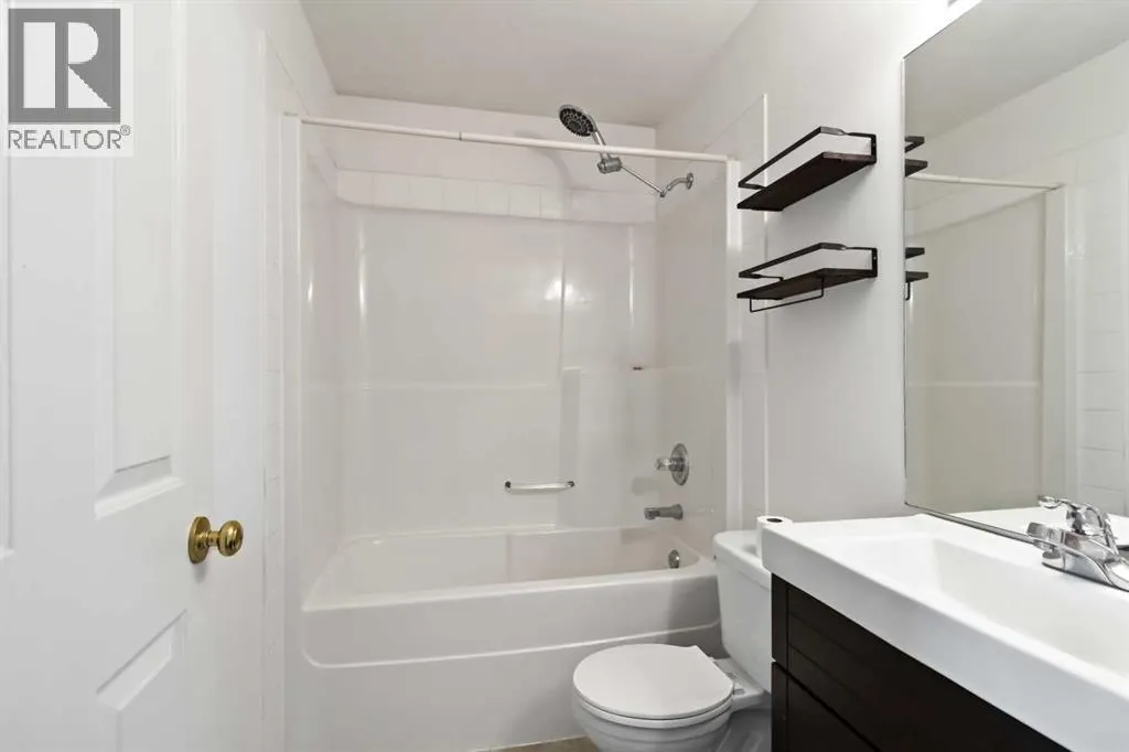169 St. Laurent Way