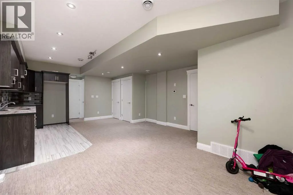 337 Collicott Drive