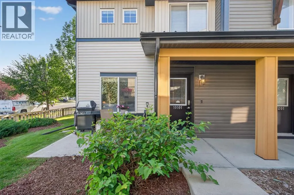 10101, 2781 Chinook Winds Drive SW