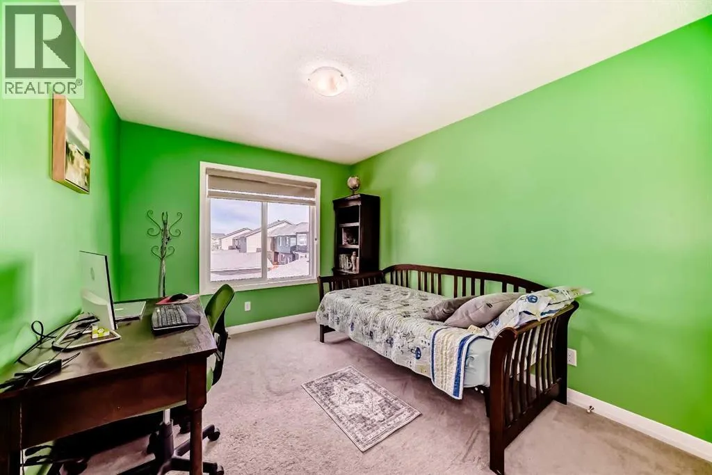 77 Red Sky Way NE