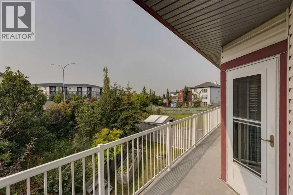 225 Bayside Place SW