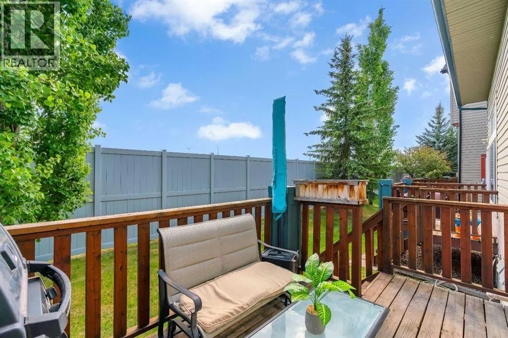135 Copperfield Lane SE