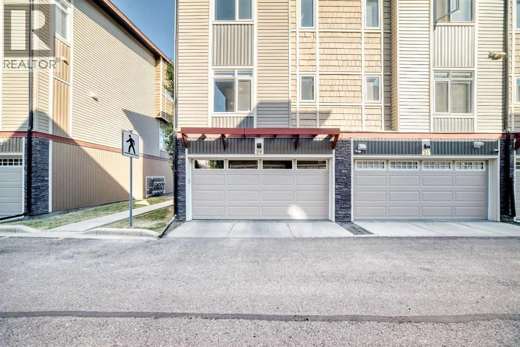29 Skyview Point Link NE