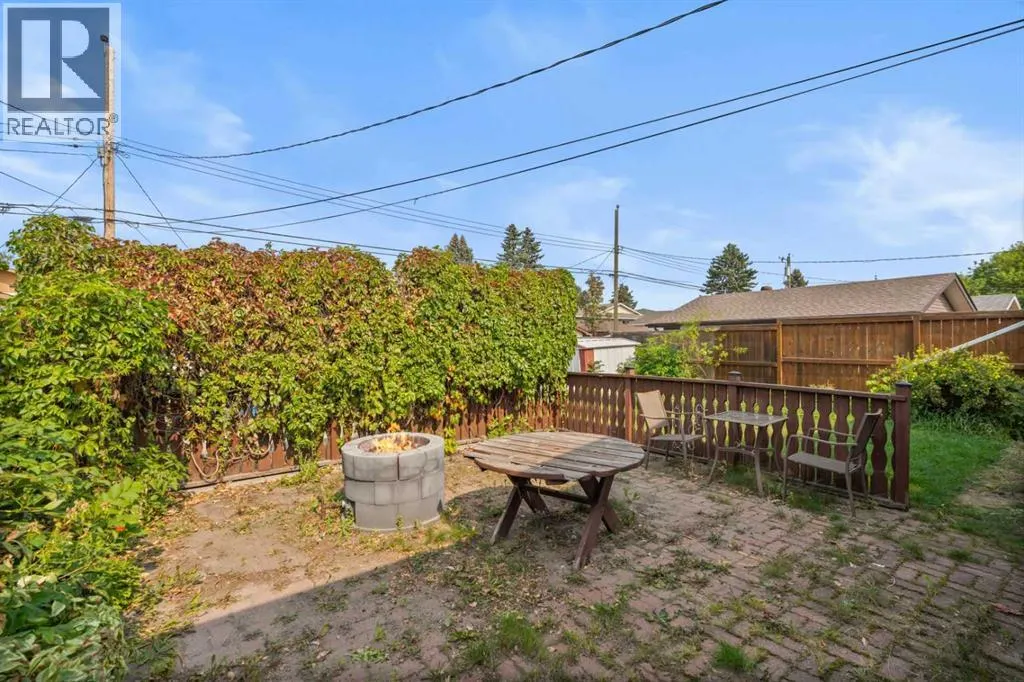 52 Dover Ridge Court SE