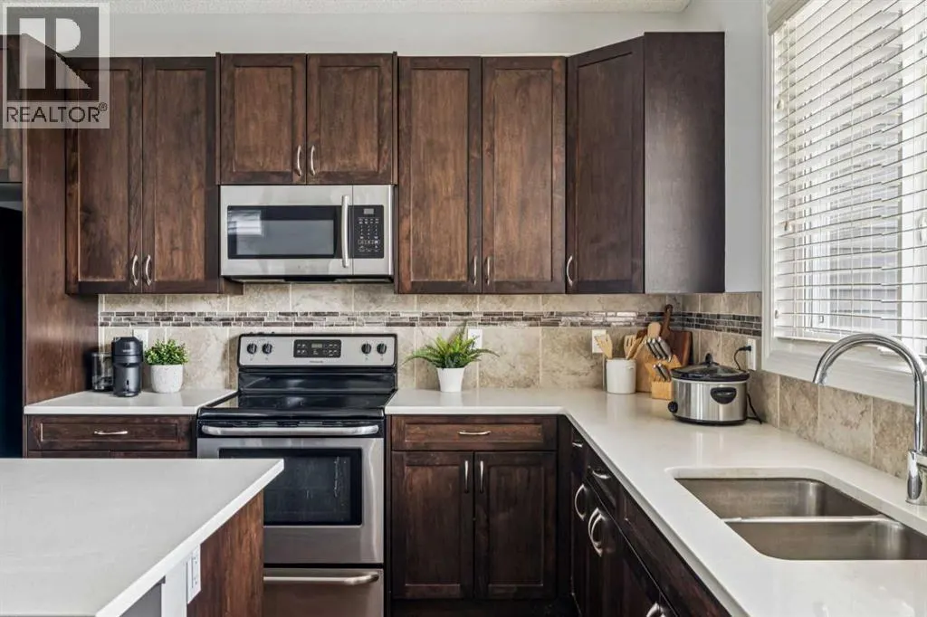 91 River Heights Green