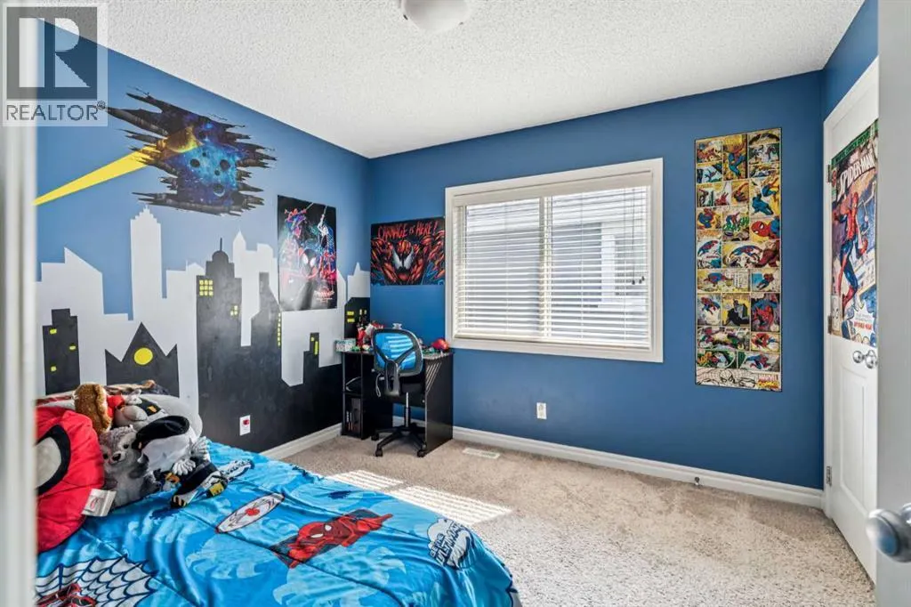 91 River Heights Green