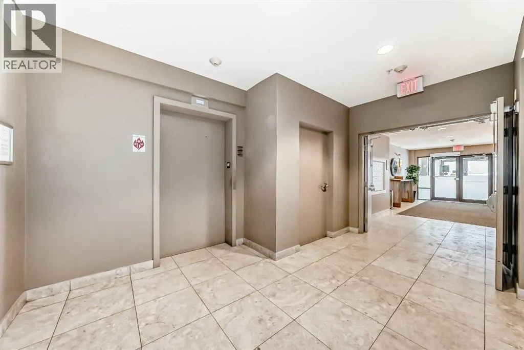 214, 10 Westpark Link SW